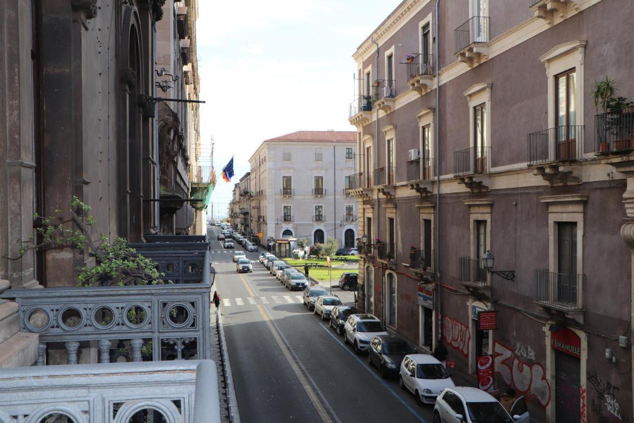 Domus Iole Appartamento Nel Centro Storico CTA Exteriér fotografie